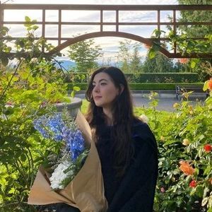 Meet your Posher, Alex